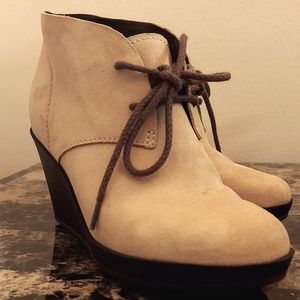 Cole Haan Chukka Wedge Booties size 6